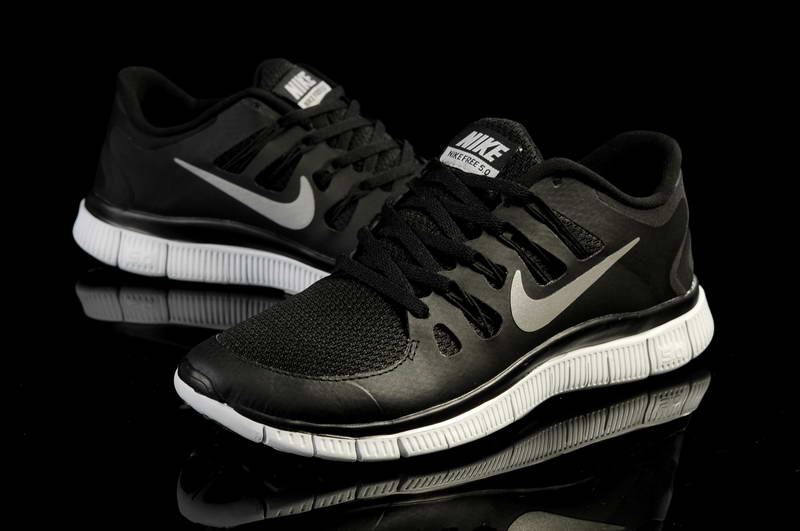 Nike Free Run 5.0 V2 Mens Running Shoes New Breathable Black (4)